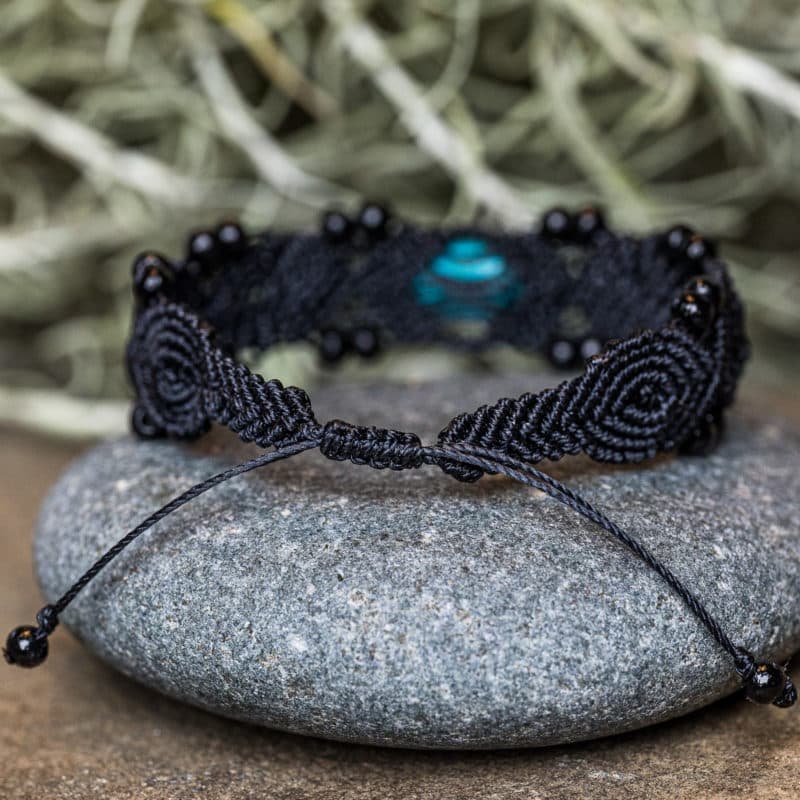 Mineraux et macrame bracelet micromacrame Turquoise 1